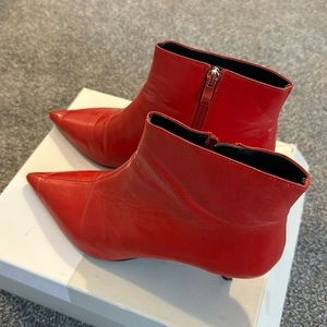 Good condition red booties